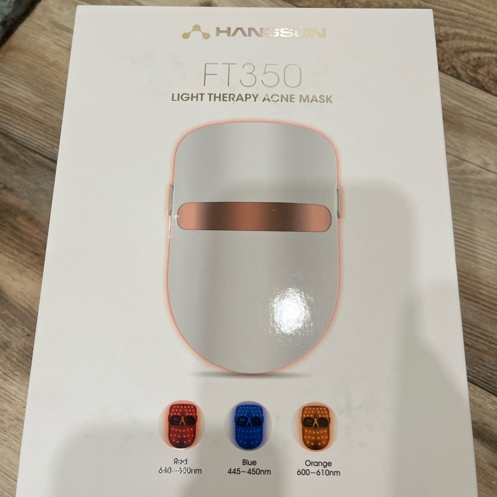 Acne Light Mask - Never Used!